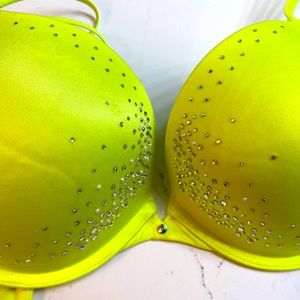 SOLD Very Sexy Push-up Bra. 36D